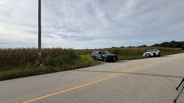 Plane crashes in East Troy cornfield, 4 on board