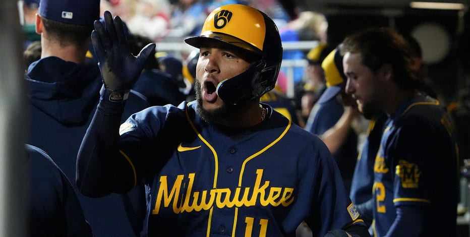 Brewers score: Milwaukee wins 100 games for first time
