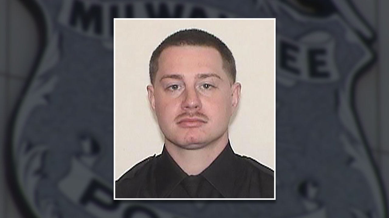 Milwaukee police officer charged with sexual assault