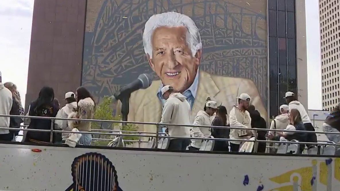 LIVE | Brewers World Series parade, rally celebrate champions!