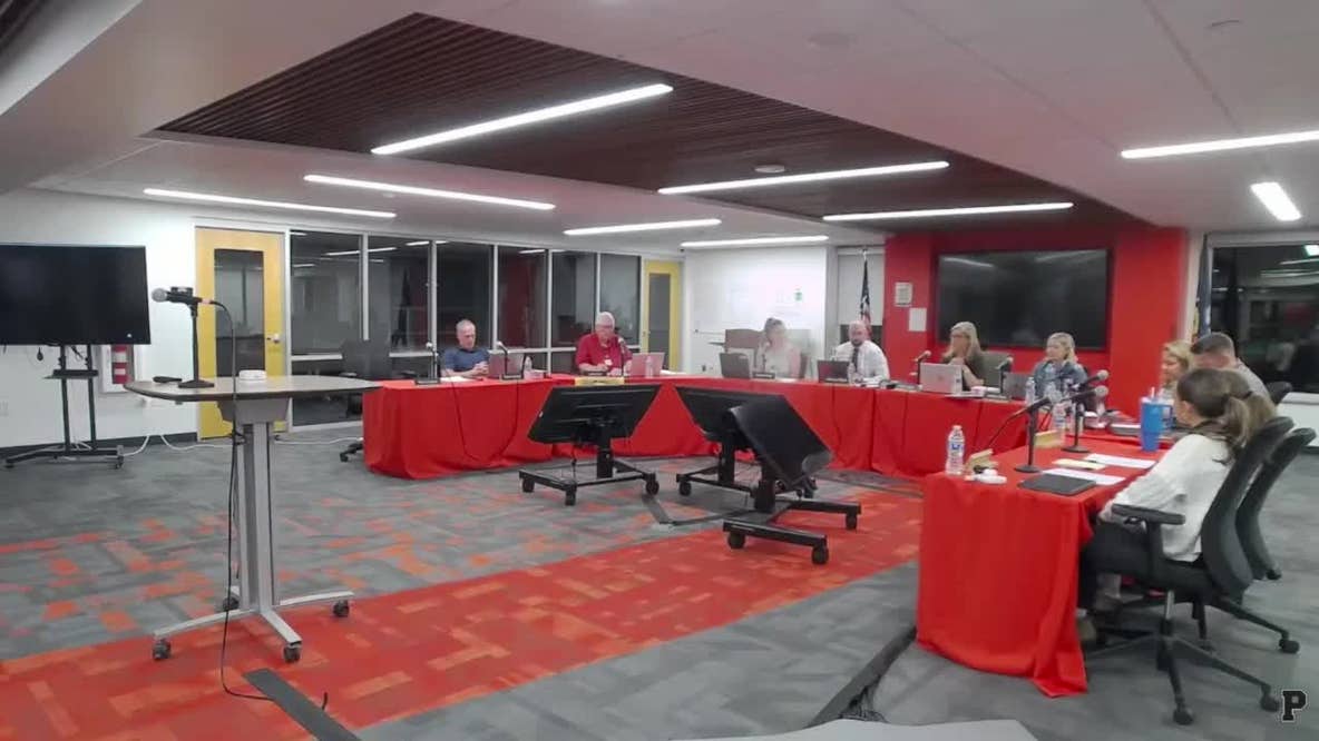 Pewaukee school board member urged to resign over chronic absences