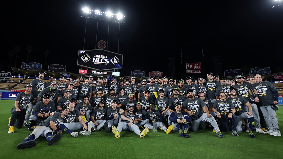 Brewers score: Milwaukee sweeps Los Angeles, heading to World Series