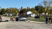 Milwaukee carjacking, police chase ends in fatal crash; suspect dead