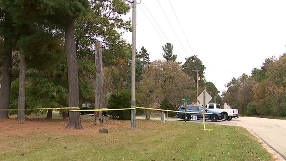 Sauk County plane crash; 5 adults, 1 child dead