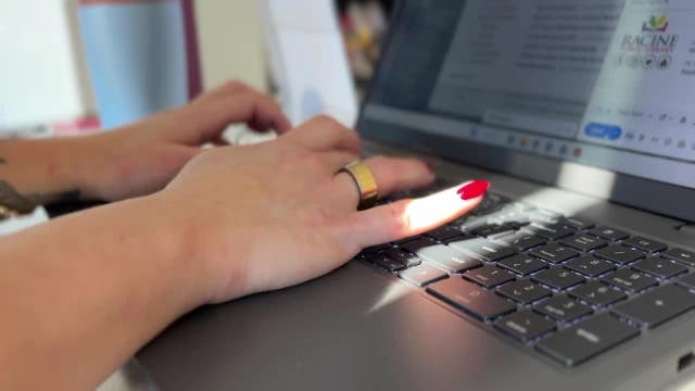 New Racine library social services program provides free help