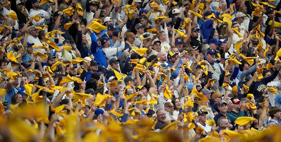 LIVE: Brewers World Series Game 3 Monday, what fans need to know