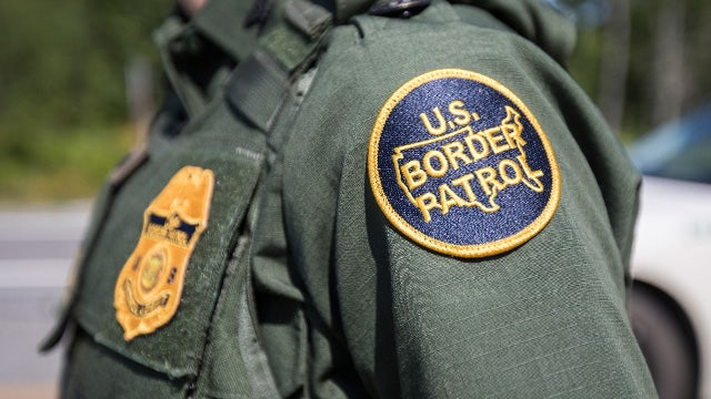 Former Border Patrol agent in Texas pleads guilty to defrauding taxpayers