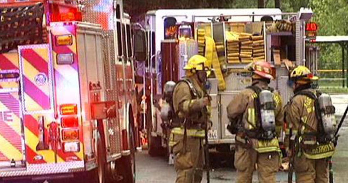 Ten people displaced after apartment fire | FOX 7 Austin