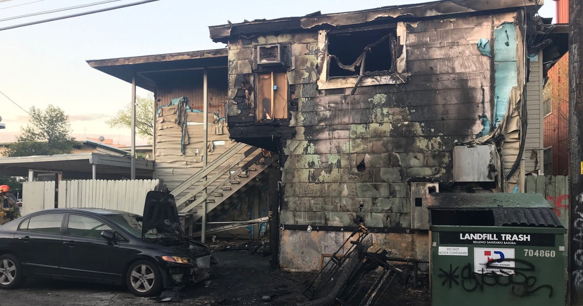 1 injured, dozens displaced in overnight apartment fire | FOX 7 Austin