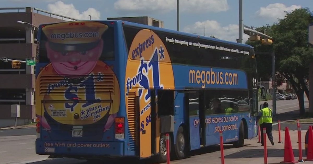 Megabus passengers stranded for 7 hours in Austin | FOX 7 Austin