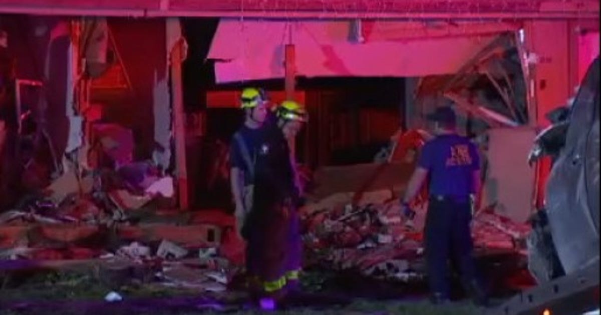 Truck slams into Southeast Austin home | FOX 7 Austin