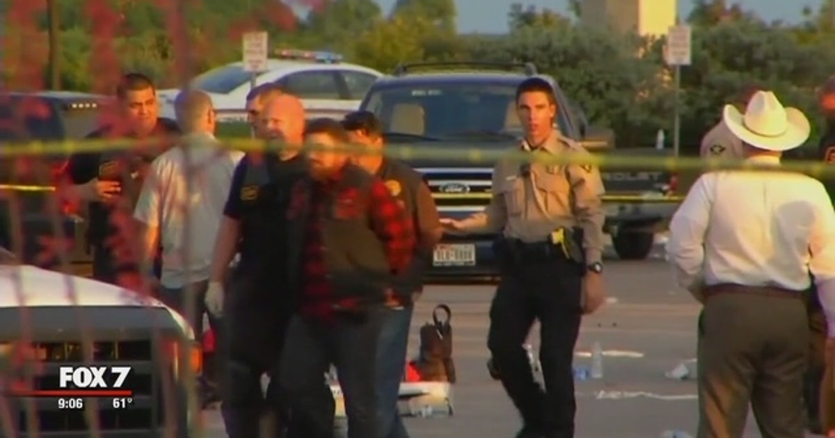 Grand jury clears Texas officers in deadly biker shootout | FOX 7 Austin