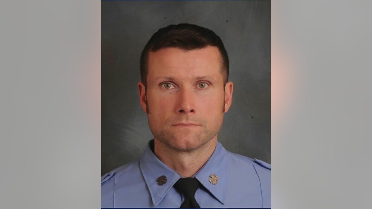 FDNY firefighter dies in Harlem movie set fire