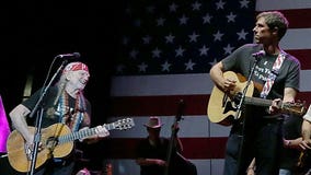 Willie Nelson headlining rally for Senate candidate Beto O'Rourke