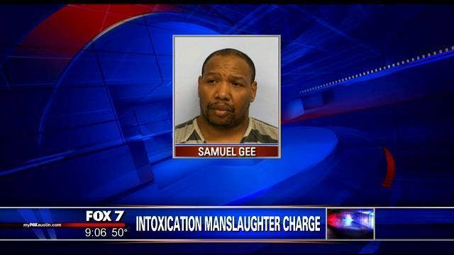 Man arrested for intoxication manslaughter after deadly east Austin crash