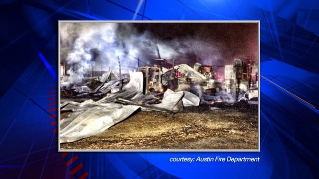 Large fire in East Austin destroys buildings and cars