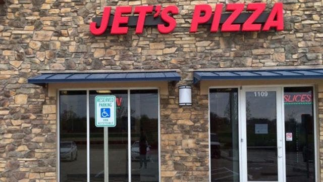 Teen fired from job before she even starts after posting tweet