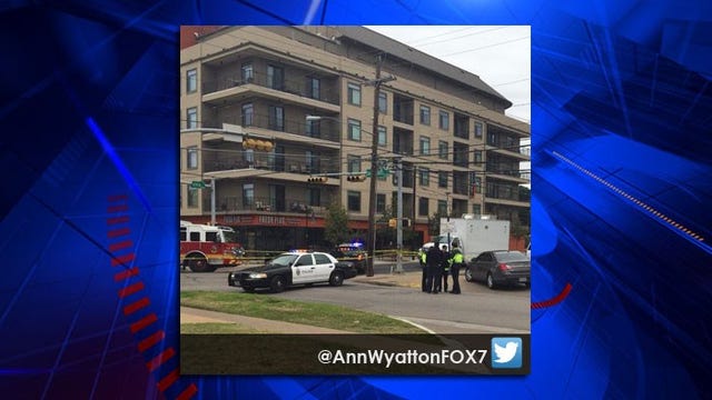 Man makes bomb threat to Austin mosque, restaurant