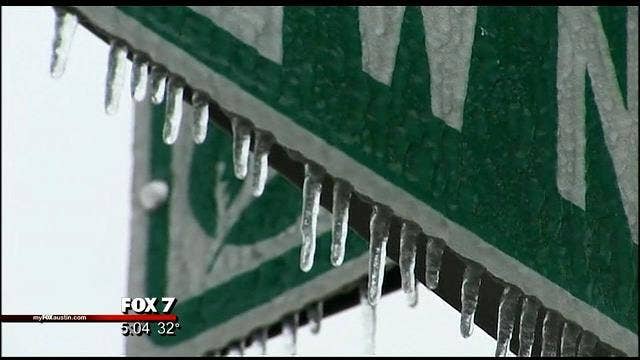 Icy conditions pose problems for drivers in Central Texas