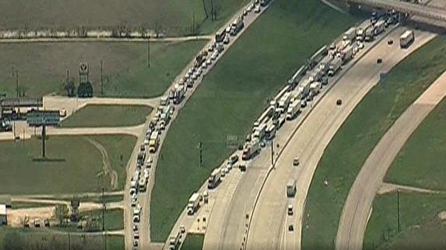 Alternate routes suggested due to I-35 bridge crash