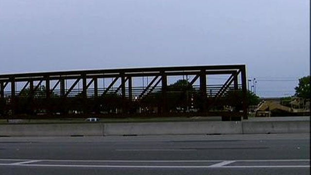 Construction to begin on the second piece of MOPAC pedestrian bridge Monday night