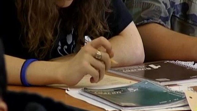 Bill passage may give 28,000 Texas students another shot at graduation