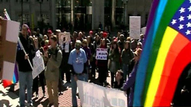 Texas GOP bills denounced by gay rights groups stagnant
