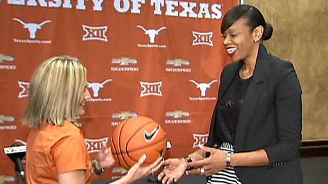 Tina Thompson joins UT women's basketball coaching staff
