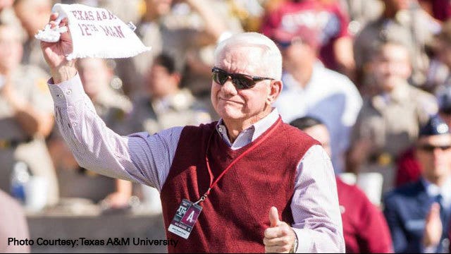 Hundreds gather to pay tribute to A&M Heisman Trophy-winner