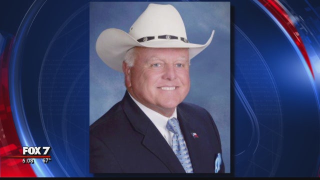 Texas Agriculture Commissioner Sid Miller recovering after heart surgery
