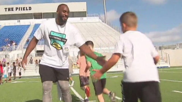 Alex Okafor holds football camp in Pflugerville