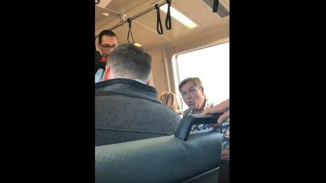 Man tries to alert BART police for passenger eating burrito on train