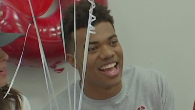 Bowie WR signs with Stanford