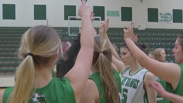 Burnet HS Lady Bulldogs basketball team making history