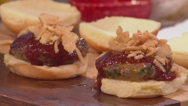 Cooking with FOX 7: BBQ Sliders