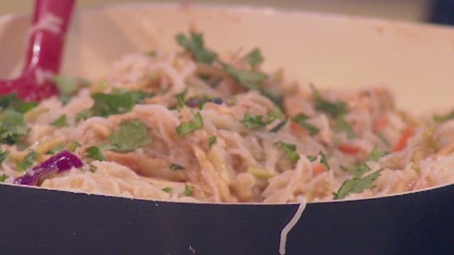 Cooking with FOX 7: Festive Mama Tangs Stir Fry