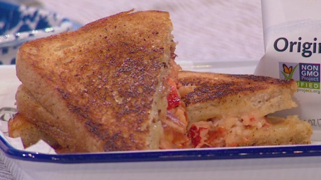 Cooking with FOX 7: Lobster Grilled Cheese