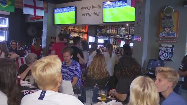 East Austin crowd reacts to Tuesday World Cup win