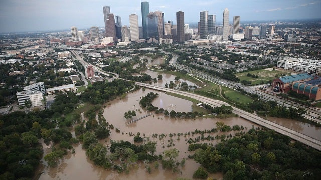 Rescuers start block-by-block search of flooded Houston; death toll surpasses 30