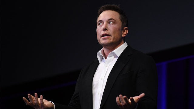 Elon Musk calls for colony on Mars to prevent new dark age