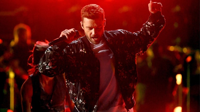 Timberlake pops in on patients at Texas children's hospital