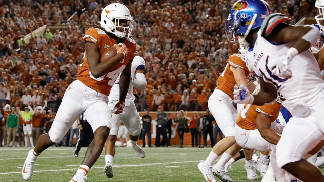 Texas suspends 3 players for Texas Bowl vs Missouri