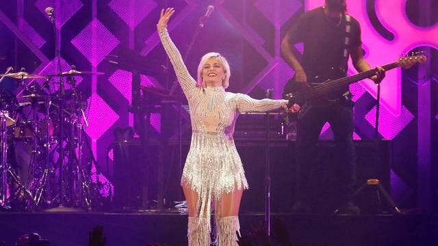 Bebe Rexha slams designers who allegedly told her shes 'too big' to dress for Grammys