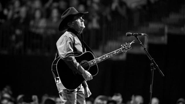 George Strait, Lyle Lovett, and Robert Earl Keen concert sets RodeoHouston record