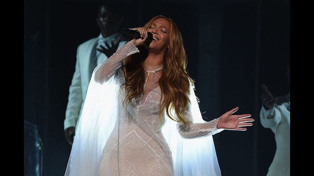 Beyoncé launches Harvey relief effort for Houston