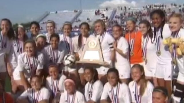 Hendrickson girls soccer team wins 6A state title