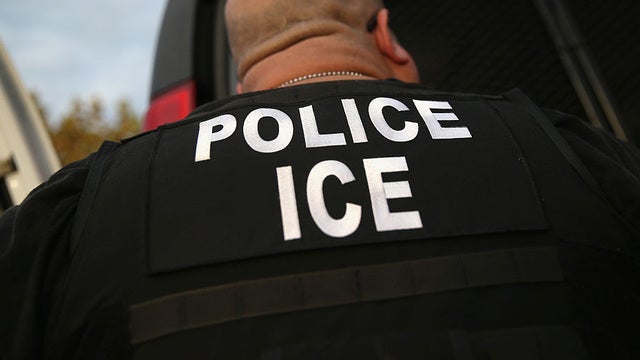 Bill requiring sheriffs to work with ICE passes Texas legislature