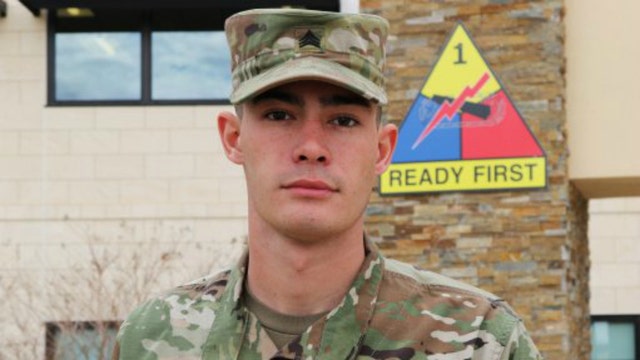 Soldier uses ink pen and hoodie to save man's life