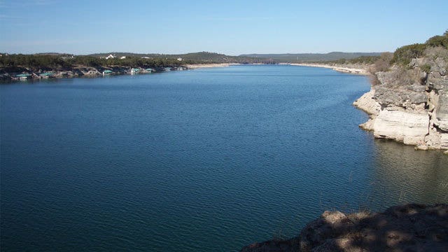 Search crews recover body of missing swimmer from Lake Travis