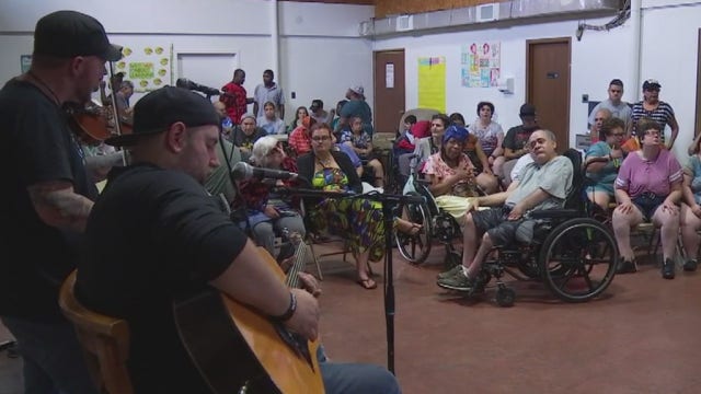 Recovering musicians bring free concerts to special needs facilities